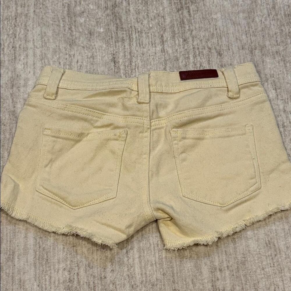 Unbranded Women's Cream Shorts - Picture 8 of 8